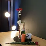 One Night In - Nuit à Appartamento